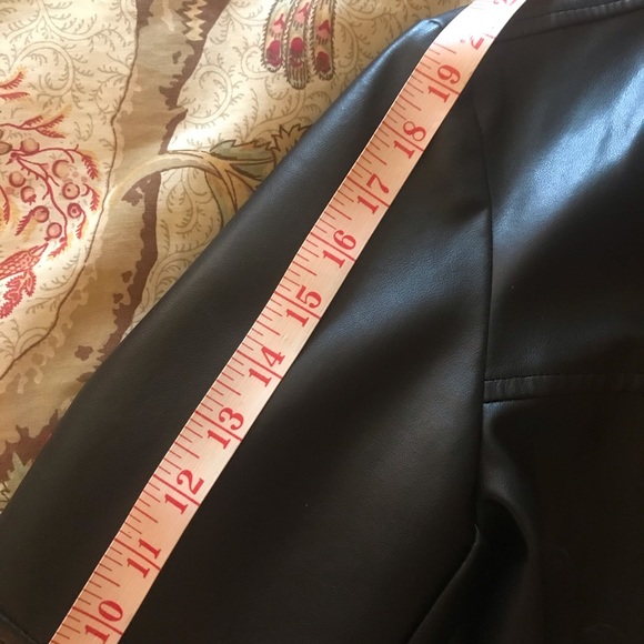 Tessuto SMALL faux leather jacket - Picture 9 of 11